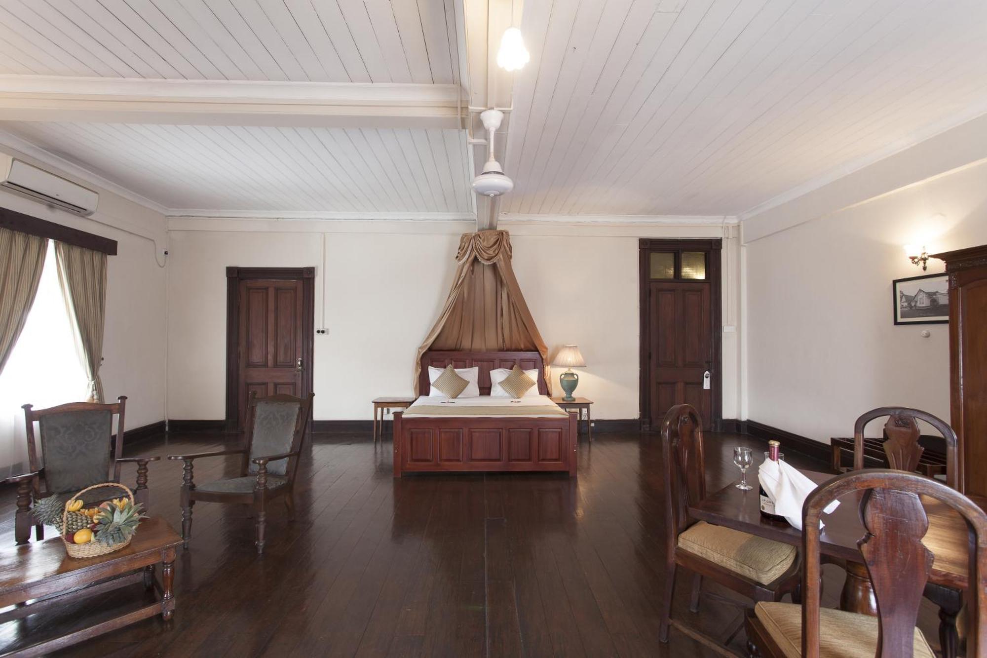 Hotel Queen's Kandy