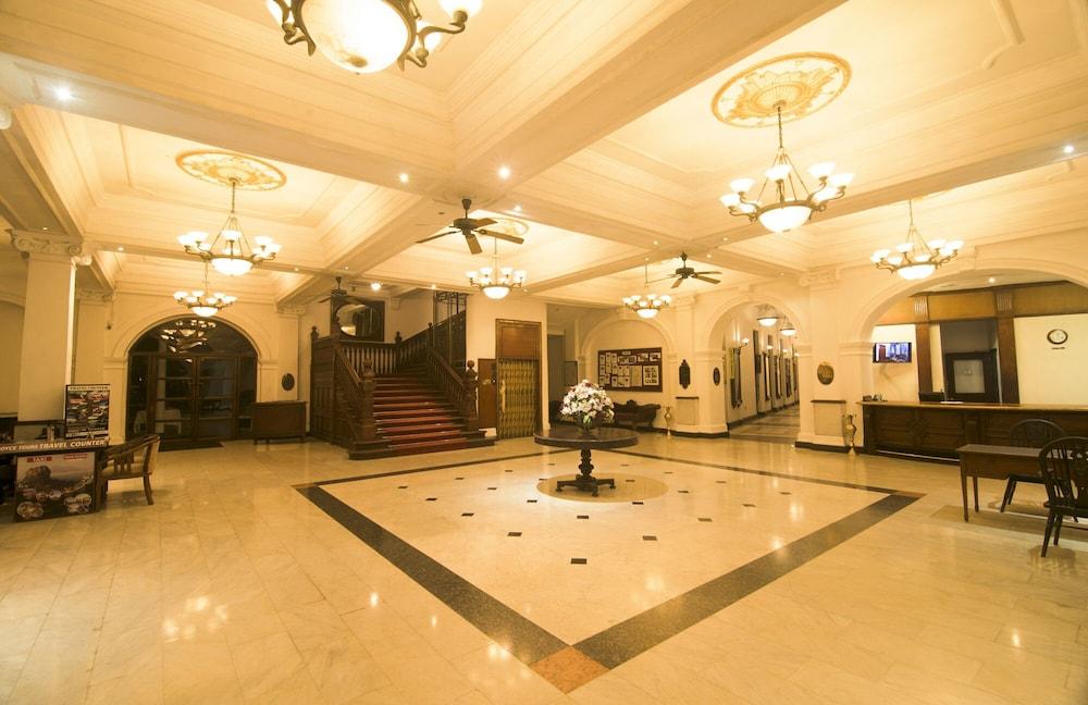 Hotel Queen's