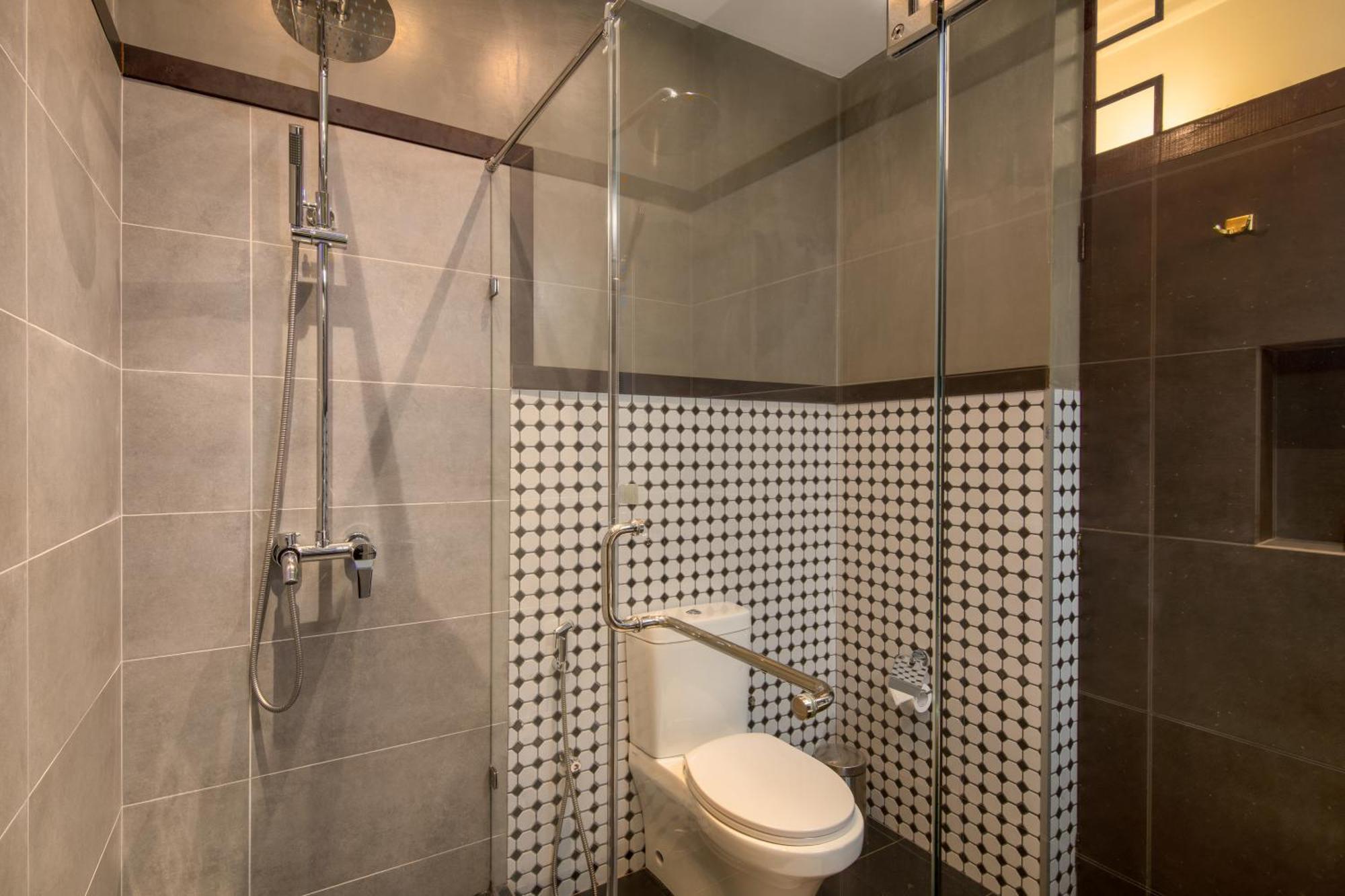 Hotel Queen's 5*