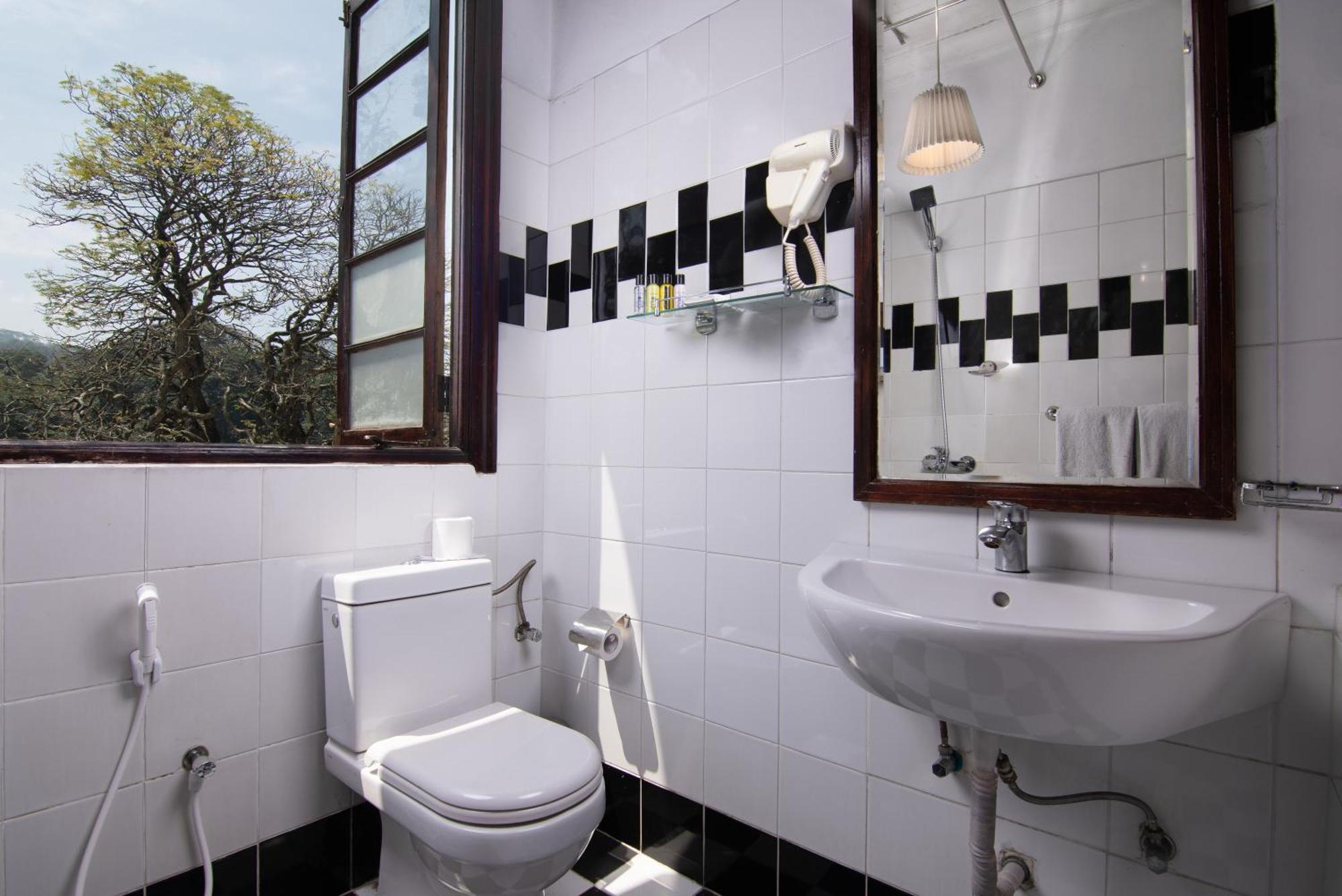 Queen's 5* Kandy
